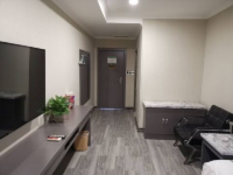 疏勒顺兴商务宾馆 - 标准大床房