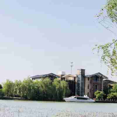 鎮江一泉·金山湖畔酒店 Hotel Exterior