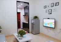 Maple Leaf Apartment Hotel