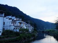 婺源晓起汪元亨老师古井驿站 - 酒店附近