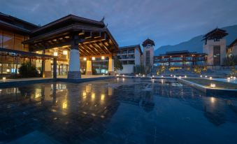 Shiqian Fodingshan Hot Spring Town Yutangsheng Hot Spring Resort Hotel