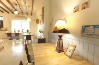 Blue Cotton Candy Guesthouse Hotels in Taitung