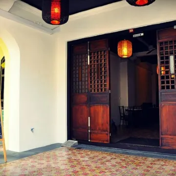 99 Oldtown Boutique Guesthouse Hôtels à proximité de : Phuket Walking Street (rue piétonne)