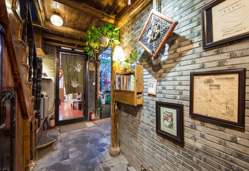 Suzhou Little Courtyard Inn Over view