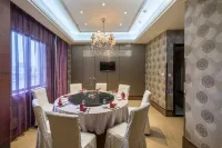 Joy Wanjia Hotel (Wuyi Mould City Jiayuan Plaza)
