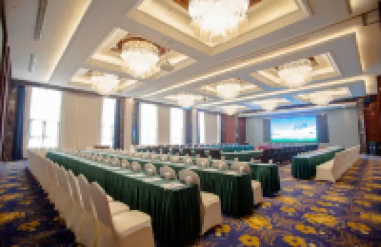 Full Wealth International Hotel