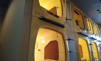 Capsule Hotel Rainbow Shin-Koiwa