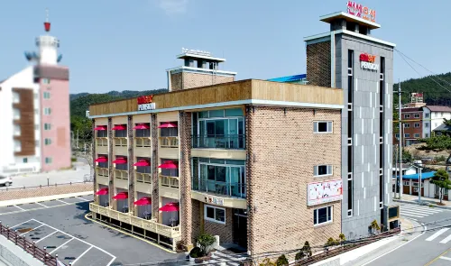 Taean Sunset Ocean Pension Hotels in Taean-gun