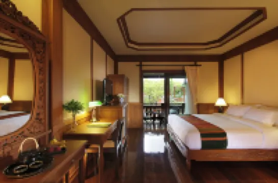 บ้าน อยู่สบาย บูติค เฮาส์