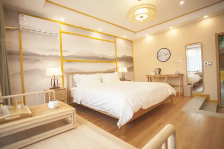 Dandong Yi Inn (Yalujiang Broken Bridge Branch) Отели рядом с достопримечательностью «Yalu River Broken Bridge»