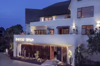 Beihai Yintan Yeyu Wangjing Art Villa Homestay (Beihai Yintan International Passenger Port) Отели рядом со станцией Бэйхай жд вокзал