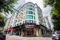 Guangyuan Hongtai Fine Arts Hotel (Wanda Plaza Baili City Store)