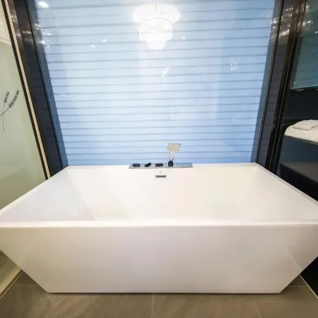 Lavande Hotels (Taixing Jiangping Road Yangguang Yipin)