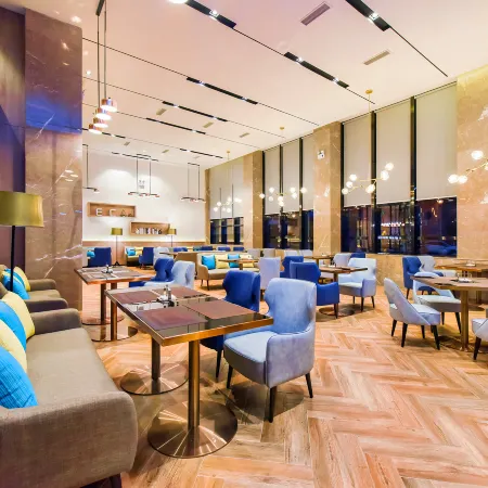 Shangyun Hotel (Anshun West High-Speed Railway Station Airport Road Branch)