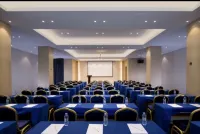 Qingmu Platinum Hotel (Ma'anshan Normal College Mengniu Industrial Park)
