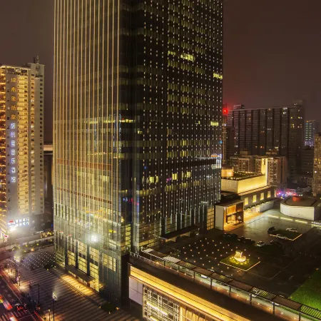 Jiumuwu Light Luxury Homestay (Changsha Wu Yi Square IFS)