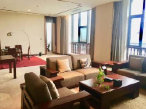 Xiaolangdi Zhongzhou International Hotel