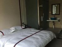 南昌华乐宾馆 - 温馨大床房