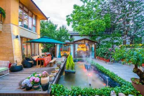 Lijiang Zuihuatang Inn (Shuhe Ancient Town)