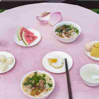 普者黑本千度假飯店(普者黑景區情人橋店) Dining/Meeting Rooms