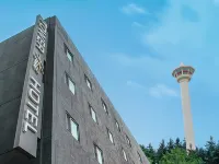 Towerhill Hotel Hotels near Busan Tower