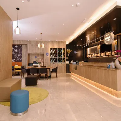 漢庭優佳（深圳蛇口東角頭地鐵站店） 鄰近东角头的酒店