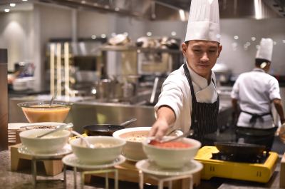 レストラン グランド イオン デリーマン ホテルの写真