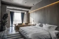 Niqu Hotel