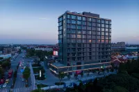 Holiday Inn Express Shanghai Tangzhen Hotels in Shanghai