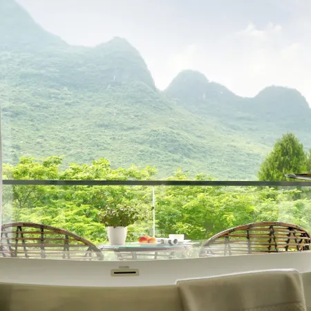 Liangsu Shili Jiangshan Hotel (Yulong River)