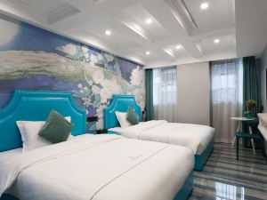 Meixi Hotel (Changsha Pedestrian Street Huangxing Square Metro Station)