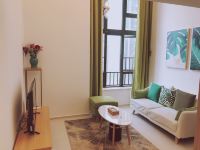 伊思德公寓(广州中海花湾壹号店) - 复式轻奢大床房