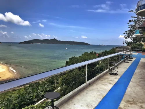 Popeye Holiday Inn Общественные зоны Photos