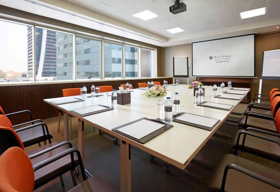 Pullman Jumeirah Lakes Towers Hotel and Residence Over view