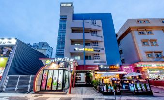 Trevi Hotel