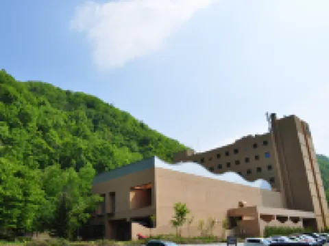 โจซังเคย์ ทสึรุงะ รีสอร์ท สปา โมริ โนะ อุตะ