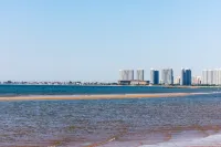 Yue Hai Lan Wan Hotels in Suizhong County