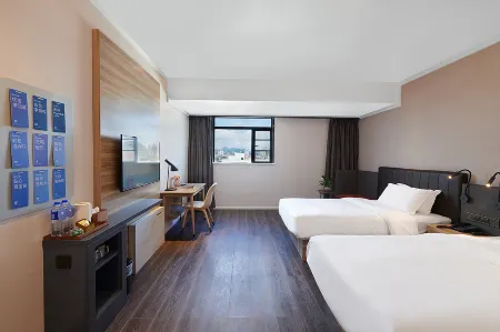 HanTing Premium Hotel (Liuzhou Riverside Park)