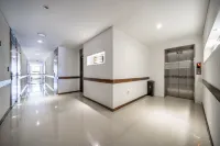 Q Hotel