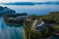 Bright Resort Hotels near Anlongman Park