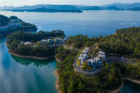 Bright Resort Отели в г. Чуньань