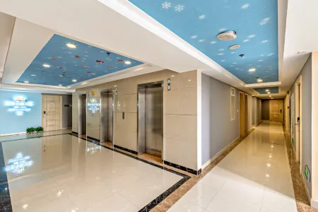 Happy Holiday Inn
