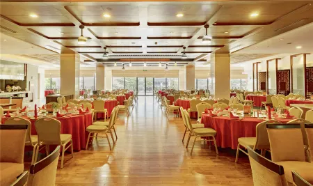 Jiuhuashan Yuanhang Hotel Отели рядом с достопримечательностью «Zhiyuan Chenxi»