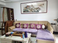 惠州燕哥哥公寓 - 精致精装三室二厅套房