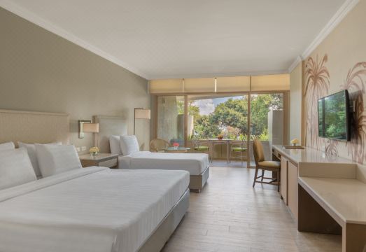 1. 탈 비스타 호텔..