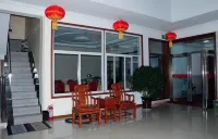 Shu' Hostel