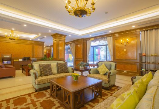 3. 웨스트레이크 호..