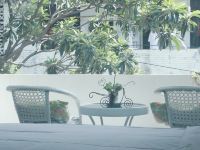 成都芦作民宿 - 园景花园大床房
