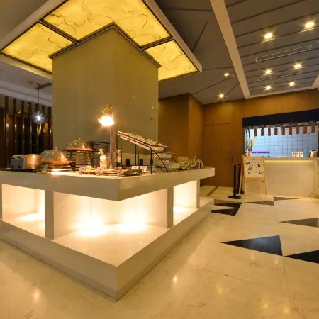Atour Hotel (Harbin Haxi University of technology subway station) Отели рядом с достопримечательностью «Колледж Jiangnan-Библиотека Университета Мастера Харбина»