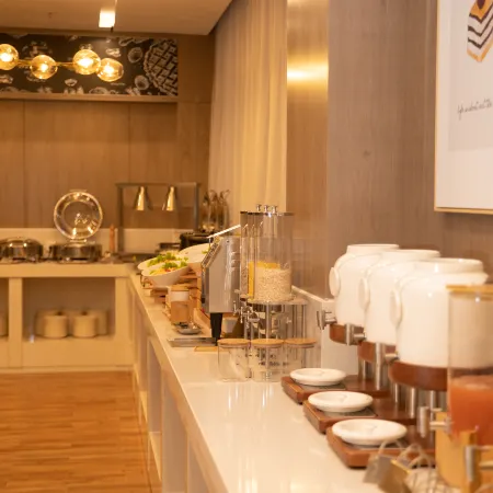 Gaoqing Hua Xia Hotel